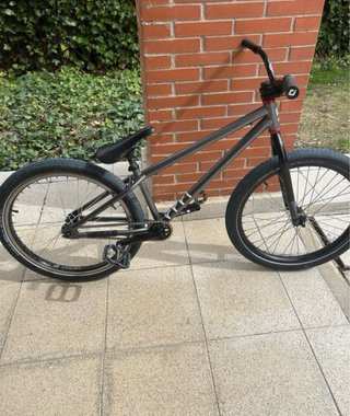 Bicicleta Dirt NS 24