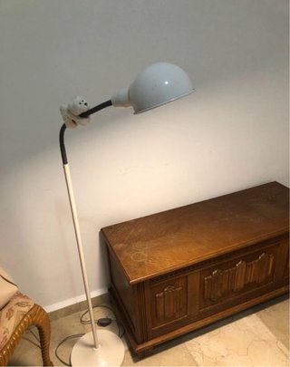 Lámpara de pie moderna