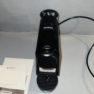 Cafetera cápsulas Nespresso De'Longhi Essenza Mini EN85.B