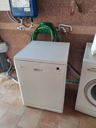 Lavavajillas blanco AEG