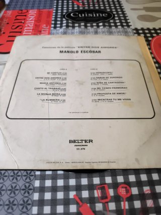 Manolo Escobar Entre Dos Amores Vinilo