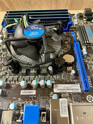 Placa Base MSI i3