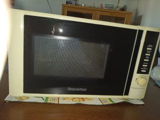 Microondas blanco 47x33x27 cm