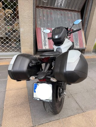 Yamaha MT-07 2014 Negra y Blanca