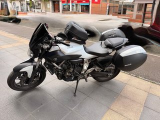 Yamaha MT-07 2014 Negra y Blanca