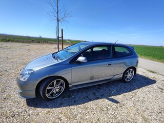 Honda Civic 2004