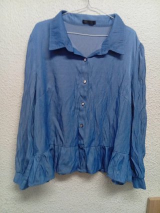 Blusa vaquera Shein volantes XXL