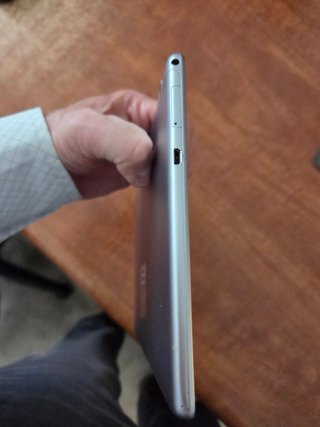 Huawei Mediapad T3 10 3GB RAM 32GB Argento