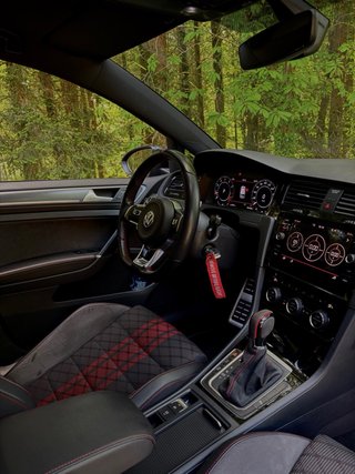 VOLKWAGEN GOLF GTI TCR ✅