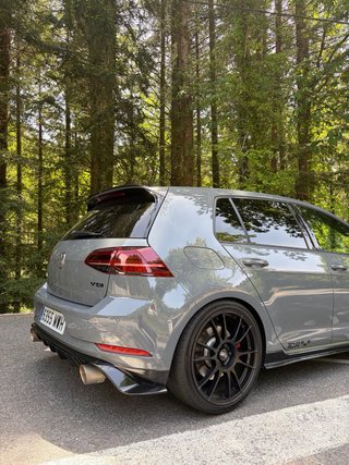 VOLKWAGEN GOLF GTI TCR ✅
