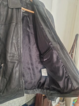 Chaqueta Cuero SIOSI Xcarlosibañez Talla  50 M/L