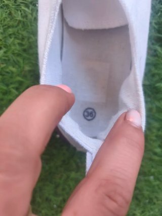 Zapatillas blancas talla 36