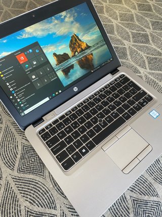 HP EliteBook 820 8GB de RAM, 128GB SSD, Windows 11