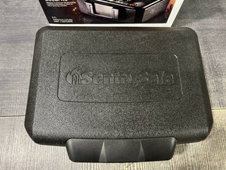Caja fuerte Master Lock con llave