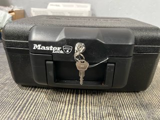 Caja fuerte Master Lock con llave