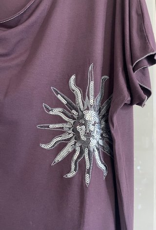 T-shirt donna Over XL con sole paillettes