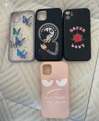 4 fundas iphone 11 (3€)