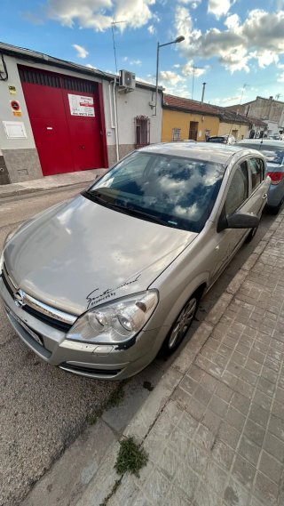 Opel Astra 2007