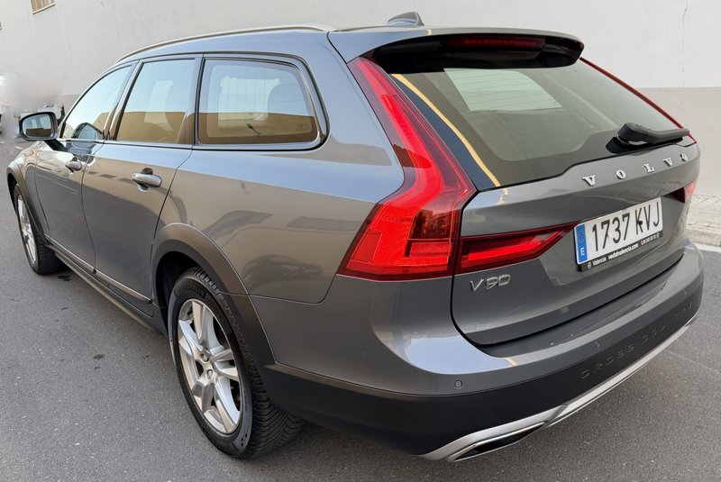 Volvo v90 2019, foto 3