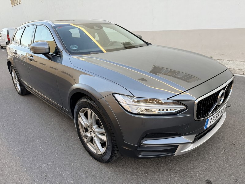 Volvo v90 2019, foto 8