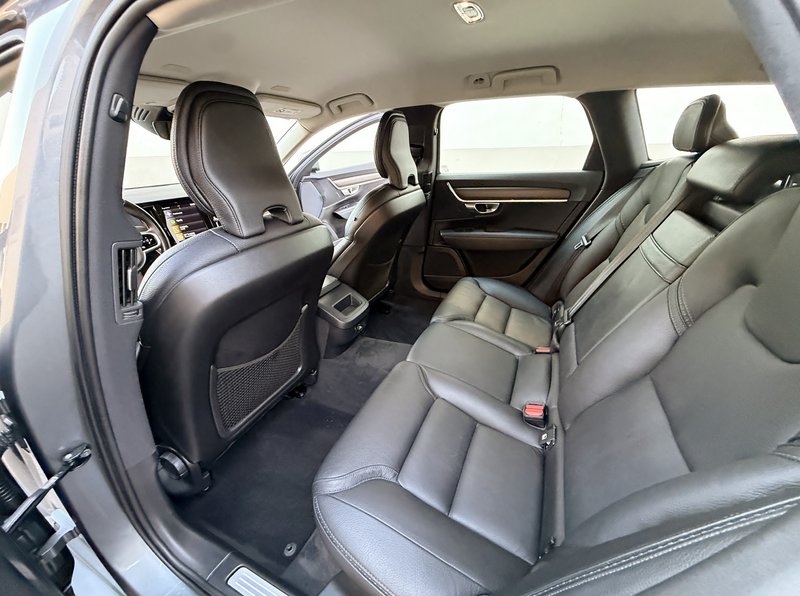 Volvo v90 2019, foto 16