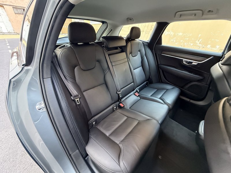 Volvo v90 2019, foto 15