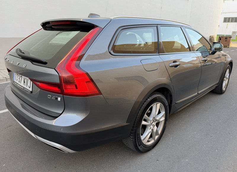 Volvo v90 2019, foto 21