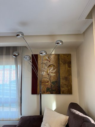 Mueble de salón, 2 mesas, sillas y aparador