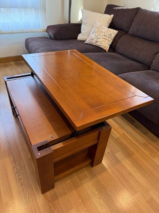 Mueble de salón, 2 mesas, sillas y aparador