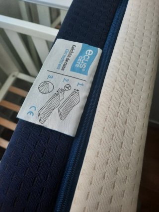 Cuna colecho Doco + Colchón Ecus Care+ ropa