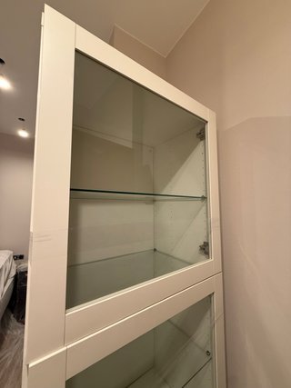 Estantería Vitrina IKEA Bestá Madera y Cristal