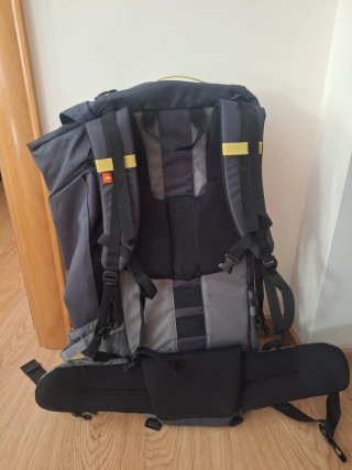 Mochila de montaña FORCLAZ 70L