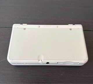 New Nintendo 3DS + Dragon Quest VIII