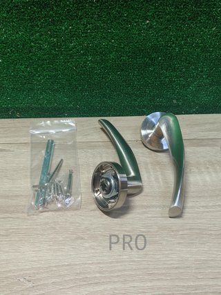 Manetas para puertas de interior Emuca