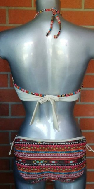 Bikini Disc Fong Ding Ya
