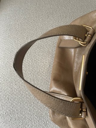 Bolso Bimba y Lola Beige y Dorado