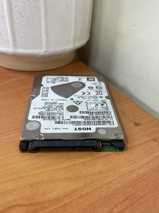 Disco Duro HGST 500GB -NO-