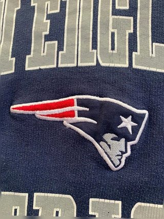 Vintage New England Patriots NFL Sweatshirt Embroidered Logo Navy Blue