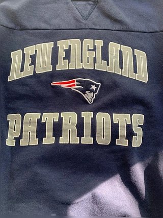 Vintage New England Patriots NFL Sweatshirt Embroidered Logo Navy Blue