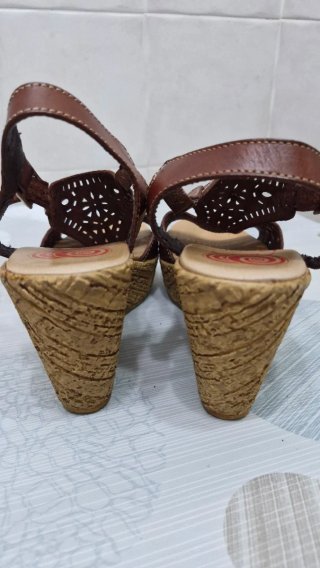 Sandalias Marila Cuña Piel Marrón