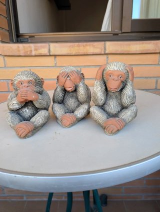 Conjunto 3 Monos Decorativos Cerámica