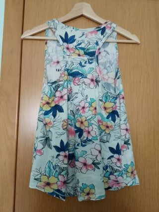 Camiseta tirantes Roxy floral talla M