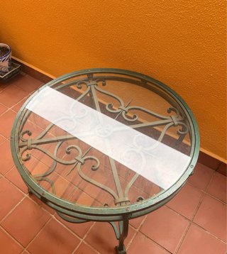 Mesa redonda cristal y hierro forjado