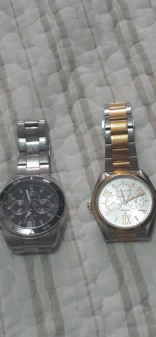 Relojes distintos precios