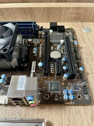 Placa Base MSI A68HM-E33 V2