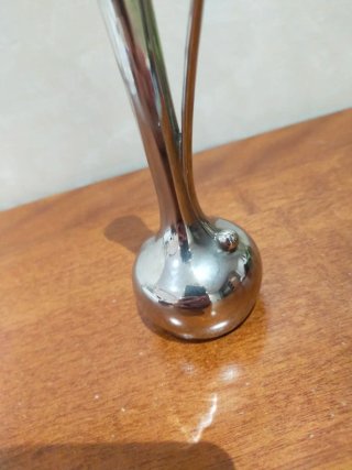 Vasetto monofiore in metallo