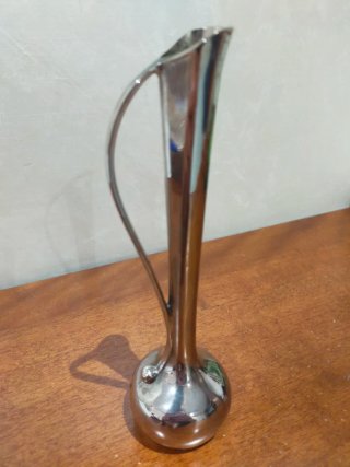 Vasetto monofiore in metallo