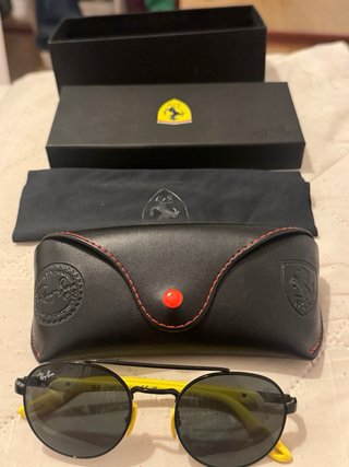 Gafas de sol ray Ban special edition Ferrari