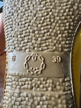 Zapatillas Camping Amarillas Talla 39,5