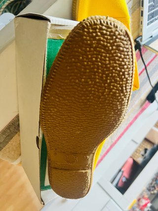Zapatillas Camping Amarillas Talla 39,5
